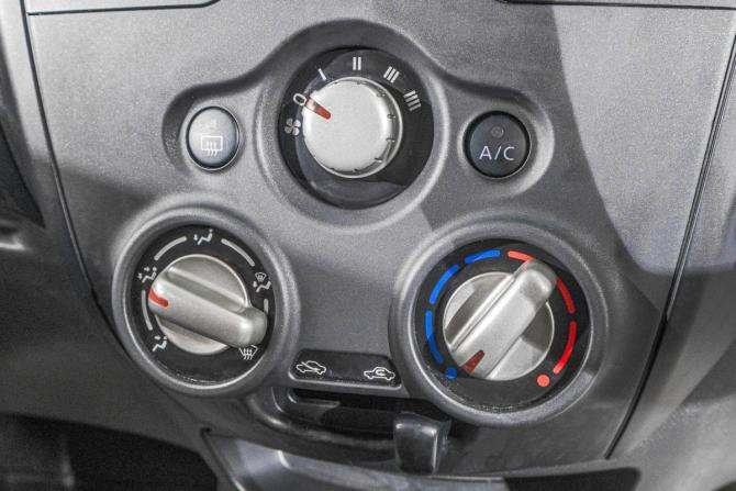 Nissan Note II Рестайлинг с пробегом 2019 года, цена 1 099 000 рублей, 124000 км, хэтчбек, Автокод Объявления