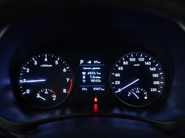 Hyundai Solaris II с пробегом 2019 года, цена 1 393 055 рублей, 97471 км, седан, Автокод Объявления
