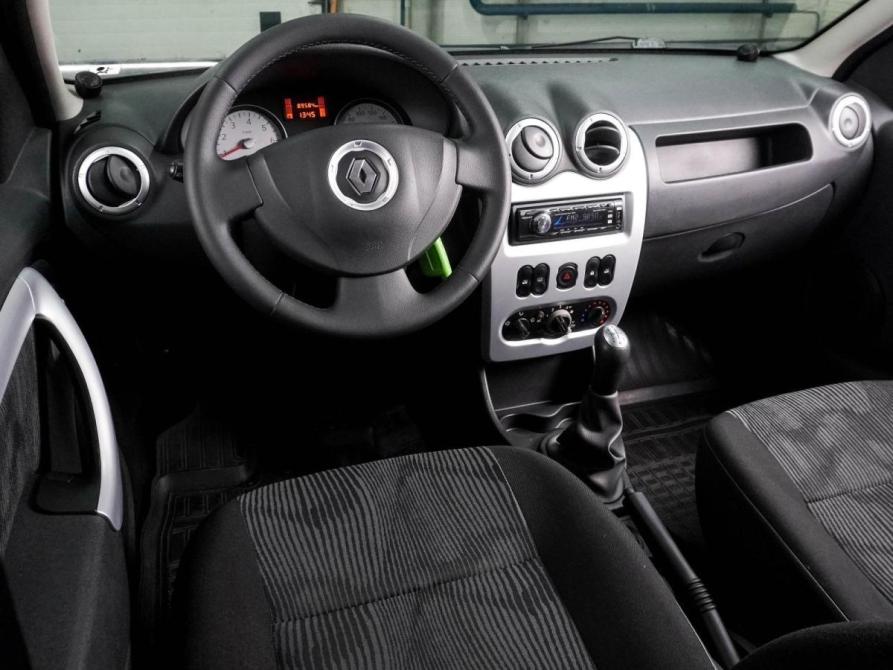 Renault Logan I Рестайлинг Воронеж  - изображение 6
