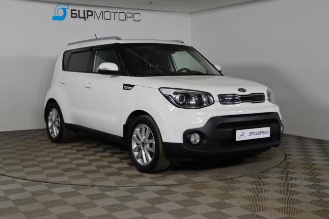 Kia Soul II Рестайлинг с пробегом 2017 года, цена 1 429 990 рублей, 99380 км, хэтчбек, Автокод Объявления