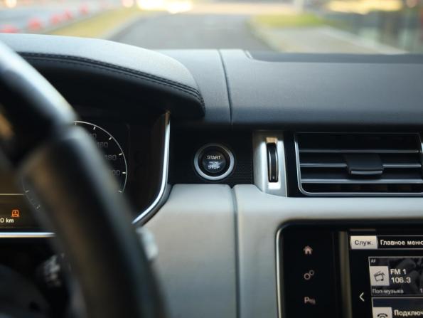 Land Rover Range Rover IV с пробегом 2016 года, цена 3 989 000 рублей, 137497 км, внедорожник, Автокод Объявления