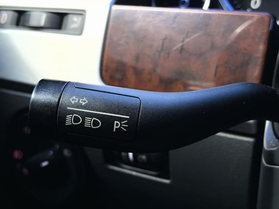 Volkswagen Touareg I Рестайлинг Мурманск  - изображение 17