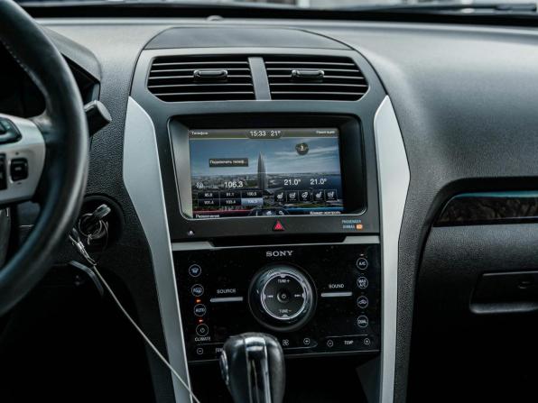 Ford Explorer V с пробегом 2013 года, цена 1 300 000 рублей, 193764 км, внедорожник, Автокод Объявления