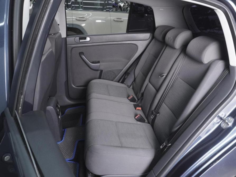 Volkswagen Golf Plus I Ростов-на-Дону  - изображение 9