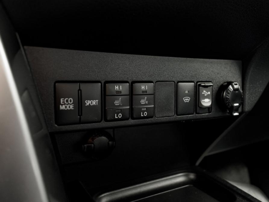 Toyota RAV4 IV (XA40) Рестайлинг Екатеринбург  - изображение 25