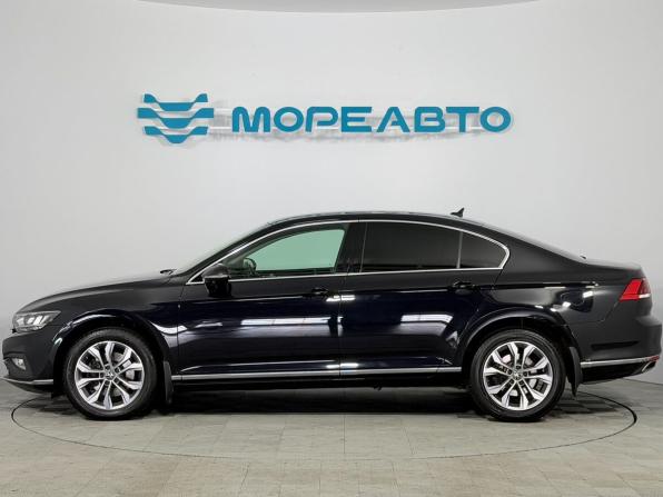 Volkswagen Passat B8 Рестайлинг с пробегом 2021 года, цена 2 600 000 рублей, 122934 км, седан, Автокод Объявления