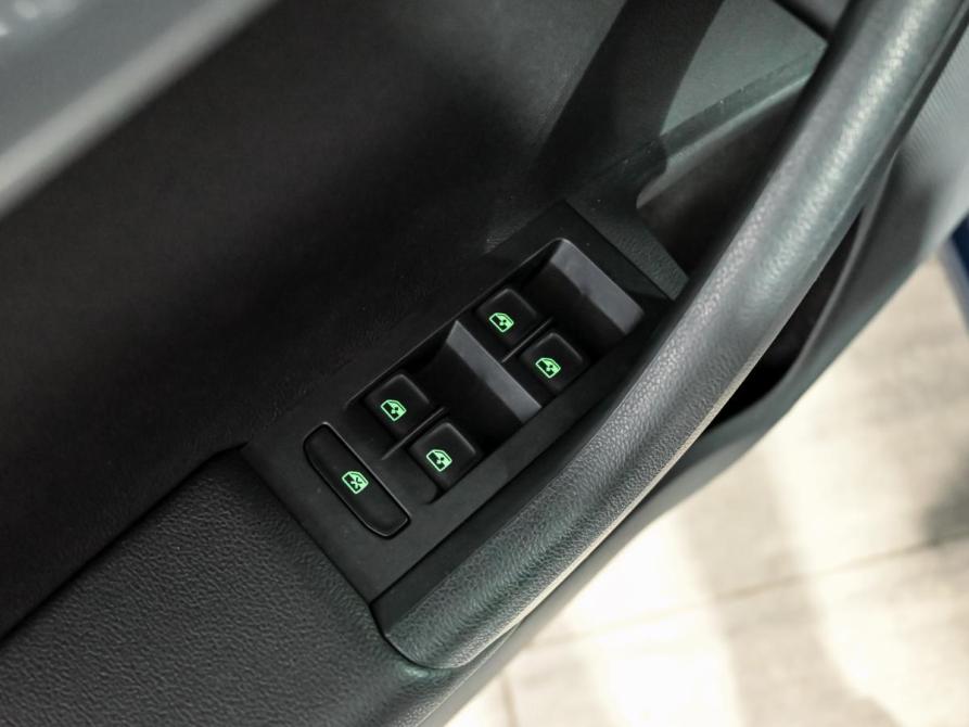 Skoda Octavia III (A7) Екатеринбург  - изображение 13