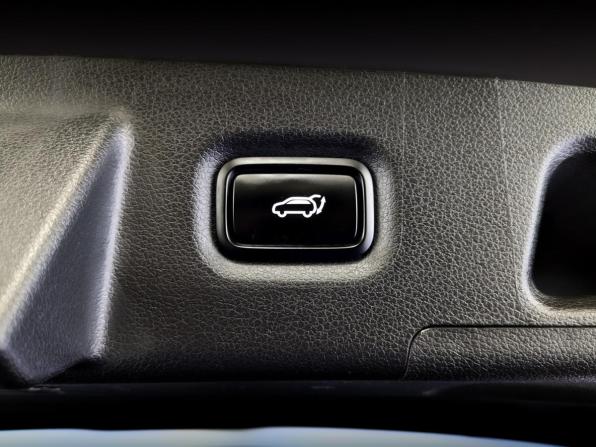 Hyundai Santa Fe IV Рестайлинг с пробегом 2021 года, цена 3 735 000 рублей, 51141 км, внедорожник, Автокод Объявления