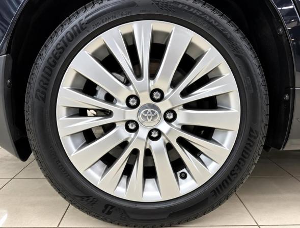 Toyota Camry VII (XV50) Рестайлинг 2 с пробегом 2018 года, цена 2 388 000 рублей, 157863 км, седан, Автокод Объявления