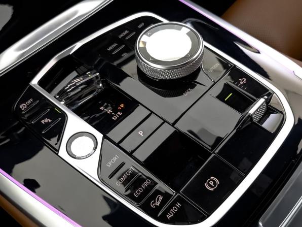 BMW X7 I (G07) Рестайлинг с пробегом 2023 года, цена 11 300 000 рублей, 68991 км, внедорожник, Автокод Объявления
