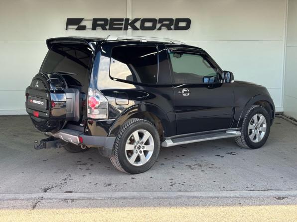 Mitsubishi Pajero IV с пробегом 2007 года, цена 1 929 000 рублей, 278421 км, внедорожник, Автокод Объявления
