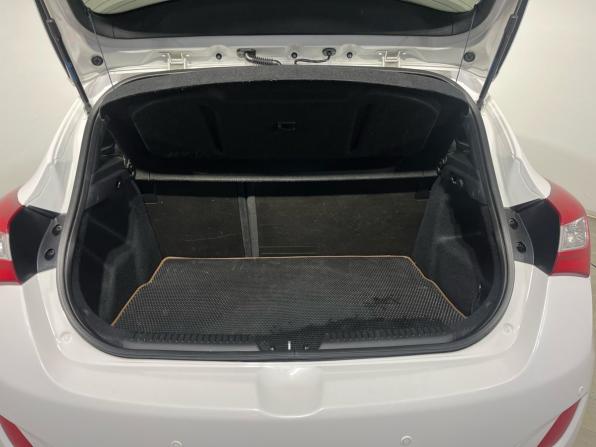 Hyundai i30 II с пробегом 2014 года, цена 1 050 000 рублей, 192170 км, хэтчбек, Автокод Объявления