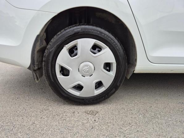 Skoda Rapid I с пробегом 2014 года, цена 722 000 рублей, 98105 км, лифтбек, Автокод Объявления