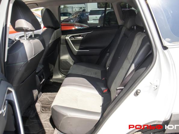 Toyota RAV4 V (XA50) с пробегом 2025 года, цена 3 900 000 рублей, 11940 км, внедорожник, Автокод Объявления