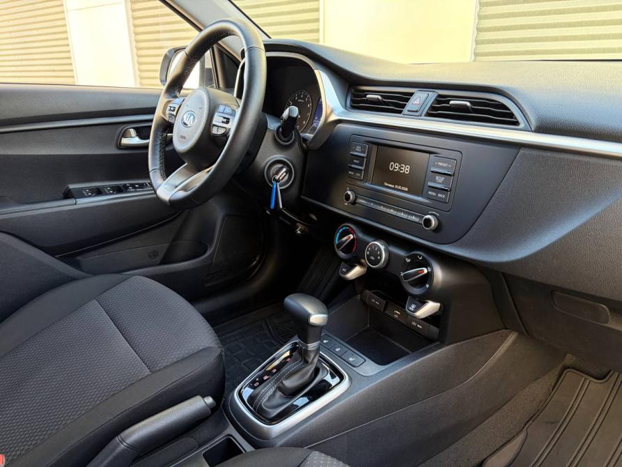 Kia Rio IV Рестайлинг Санкт-Петербург  - изображение 8