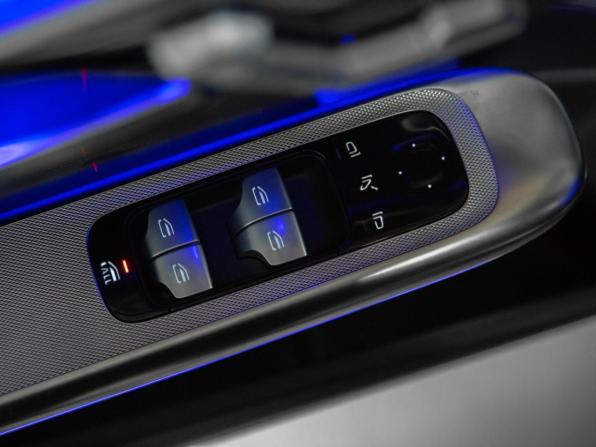 Новый Mercedes-Benz CLE 2025 года, цена 11 550 000 рублей, кабриолет, Автокод Объявления