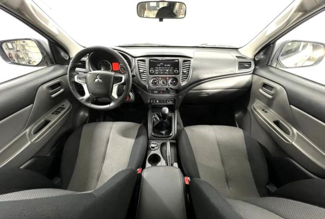 Mitsubishi L200 V с пробегом 2017 года, цена 2 350 000 рублей, 86825 км, offers.body_type.unknown, Автокод Объявления