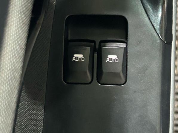 Kia Ceed II с пробегом 2013 года, цена 910 000 рублей, 129965 км, хэтчбек, Автокод Объявления