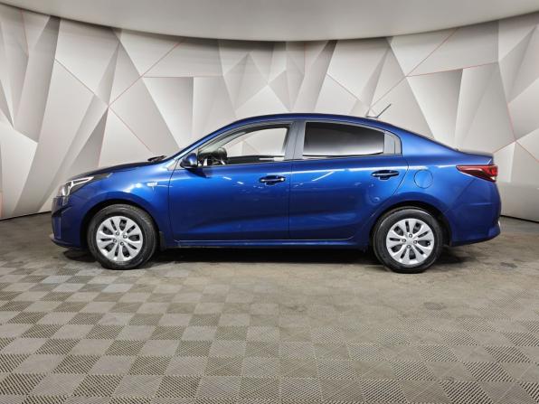 Kia Rio IV Рестайлинг с пробегом 2022 года, цена 1 650 000 рублей, 58076 км, седан, Автокод Объявления