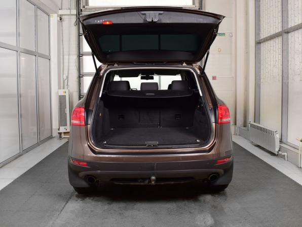 Volkswagen Touareg II с пробегом 2011 года, цена 1 930 997 рублей, 215837 км, внедорожник, Автокод Объявления