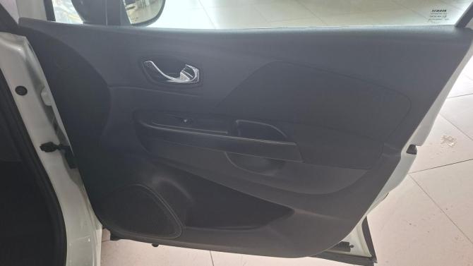 Renault Kaptur I с пробегом 2016 года, цена 1 100 000 рублей, 155300 км, внедорожник, Автокод Объявления