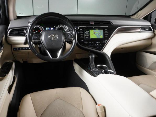 Toyota Camry VIII (XV70) с пробегом 2018 года, цена 2 797 000 рублей, 177622 км, седан, Автокод Объявления