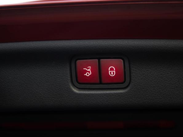 Mercedes-Benz C-Класс V (W206) с пробегом 2021 года, цена 4 999 000 рублей, 10000 км, седан, Автокод Объявления