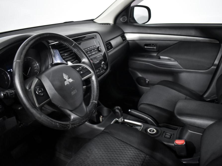 Mitsubishi Outlander III Санкт-Петербург  - изображение 10