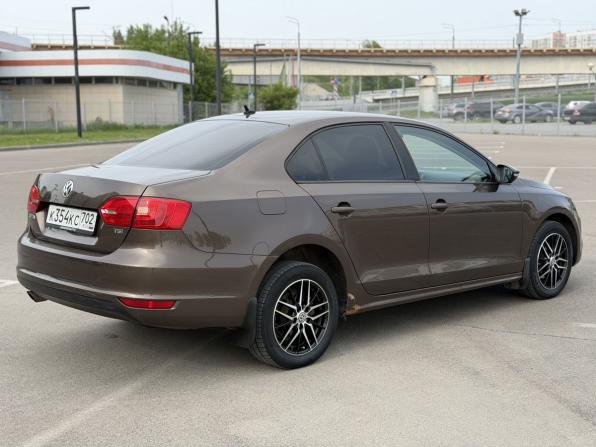Volkswagen Jetta VI с пробегом 2012 года, цена 840 000 рублей, 241175 км, седан, Автокод Объявления