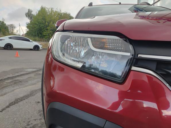 Renault Sandero II Рестайлинг с пробегом 2018 года, цена 920 600 рублей, 122636 км, хэтчбек, Автокод Объявления