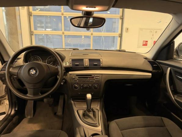 BMW 1 серии I (E81/E82/E87/E88) Рестайлинг с пробегом 2011 года, цена 810 000 рублей, 177924 км, хэтчбек, Автокод Объявления