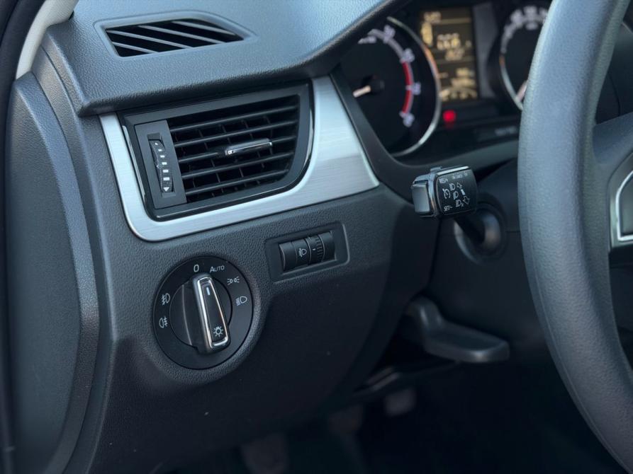 Skoda Rapid I Рестайлинг Волгоград  - изображение 15