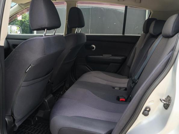 Nissan Tiida I с пробегом 2010 года, цена 700 000 рублей, 145086 км, хэтчбек, Автокод Объявления