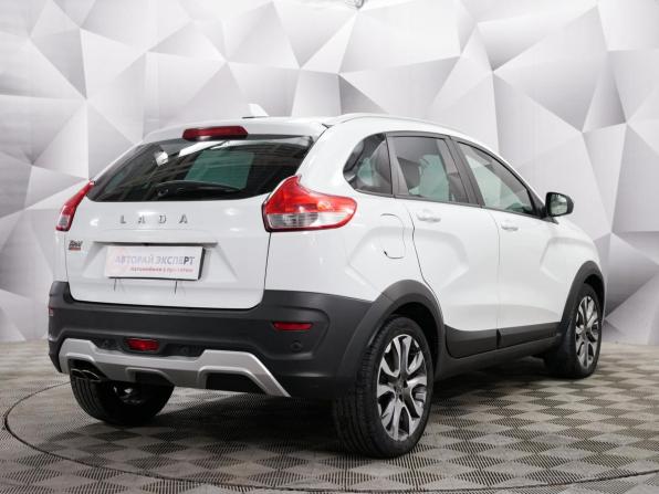 Lada (ВАЗ) XRAY I с пробегом 2018 года, цена 850 000 рублей, 166000 км, хэтчбек, Автокод Объявления