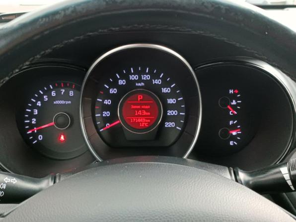 Kia Rio III Рестайлинг с пробегом 2015 года, цена 899 000 рублей, 171000 км, седан, Автокод Объявления