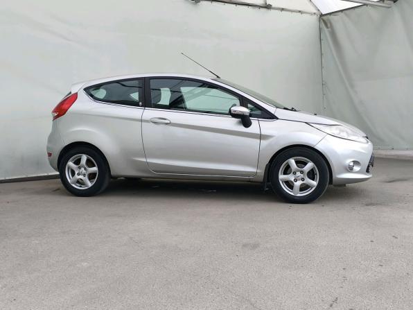 Ford Fiesta Mk6 с пробегом 2008 года, цена 650 000 рублей, 131195 км, хэтчбек, Автокод Объявления