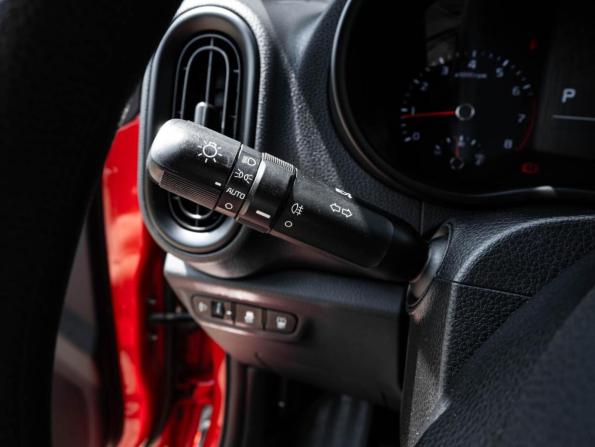 Kia Picanto III с пробегом 2018 года, цена 1 198 000 рублей, 52102 км, хэтчбек, Автокод Объявления