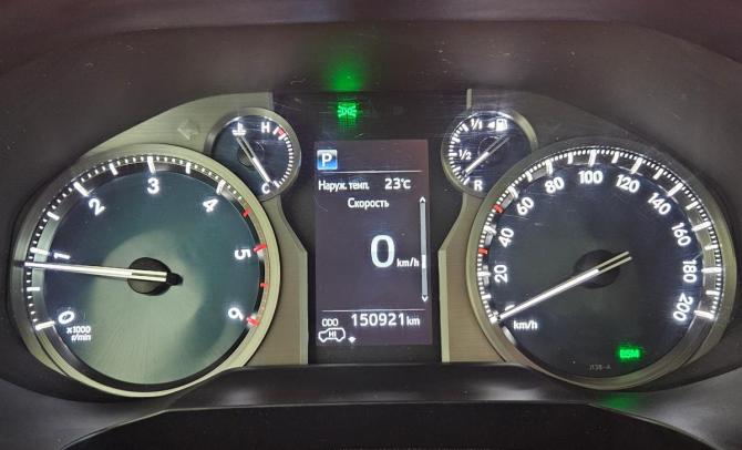 Toyota Land Cruiser Prado 150 Series Рестайлинг 2 с пробегом 2018 года, цена 5 340 000 рублей, 150921 км, внедорожник, Автокод Объявления