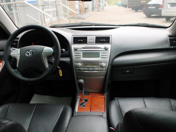 Toyota Camry VI (XV40) Рестайлинг с пробегом 2011 года, цена 1 060 000 рублей, 206728 км, седан, Автокод Объявления