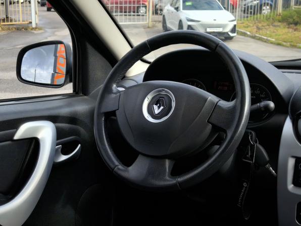 Renault Sandero I с пробегом 2013 года, цена 599 000 рублей, 175000 км, хэтчбек, Автокод Объявления