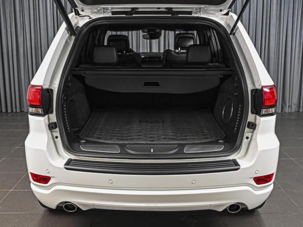 Jeep Grand Cherokee IV (WK2) Рестайлинг с пробегом 2021 года, цена 6 550 000 рублей, 111705 км, внедорожник, Автокод Объявления