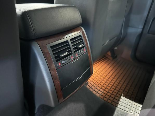 Volkswagen Touareg I Рестайлинг с пробегом 2008 года, цена 1 315 000 рублей, 165000 км, внедорожник, Автокод Объявления