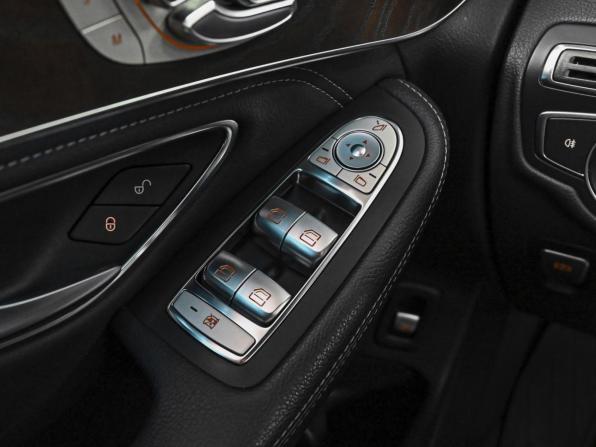 Mercedes-Benz GLC I (X253) с пробегом 2017 года, цена 3 198 000 рублей, 157745 км, внедорожник, Автокод Объявления