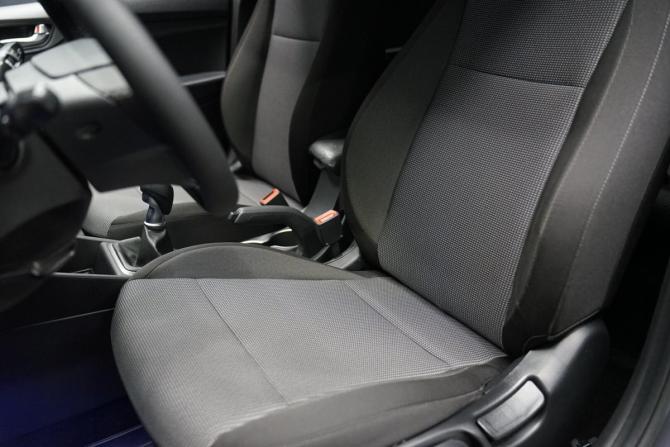 Hyundai Solaris II Рестайлинг с пробегом 2021 года, цена 1 590 000 рублей, 78000 км, седан, Автокод Объявления
