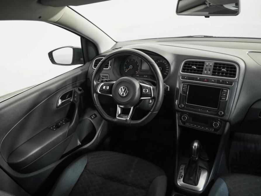 Volkswagen Polo V Рестайлинг Санкт-Петербург  - изображение 9