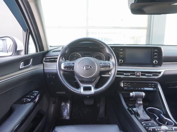 Kia K5 III с пробегом 2020 года, цена 2 250 000 рублей, 74970 км, седан, Автокод Объявления