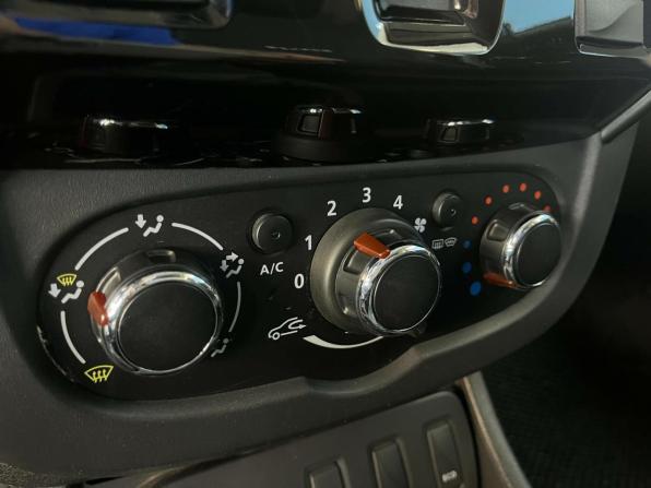 Renault Duster I Рестайлинг с пробегом 2017 года, цена 1 081 500 рублей, 190620 км, внедорожник, Автокод Объявления