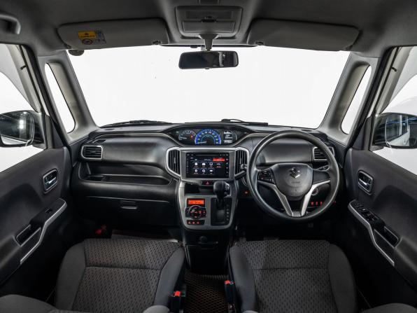 Suzuki Solio III с пробегом 2016 года, цена 1 000 000 рублей, 149532 км, микровэн, Автокод Объявления