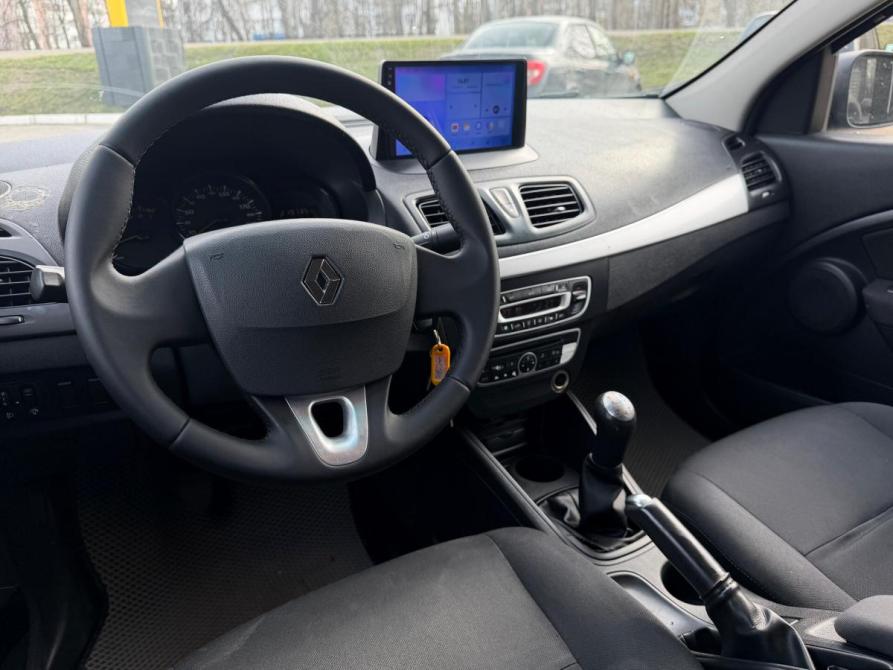 Renault Fluence I Нефтекамск  - изображение 9