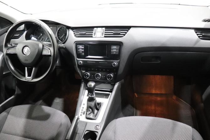 Skoda Octavia III (A7) с пробегом 2016 года, цена 1 240 000 рублей, 145289 км, лифтбек, Автокод Объявления